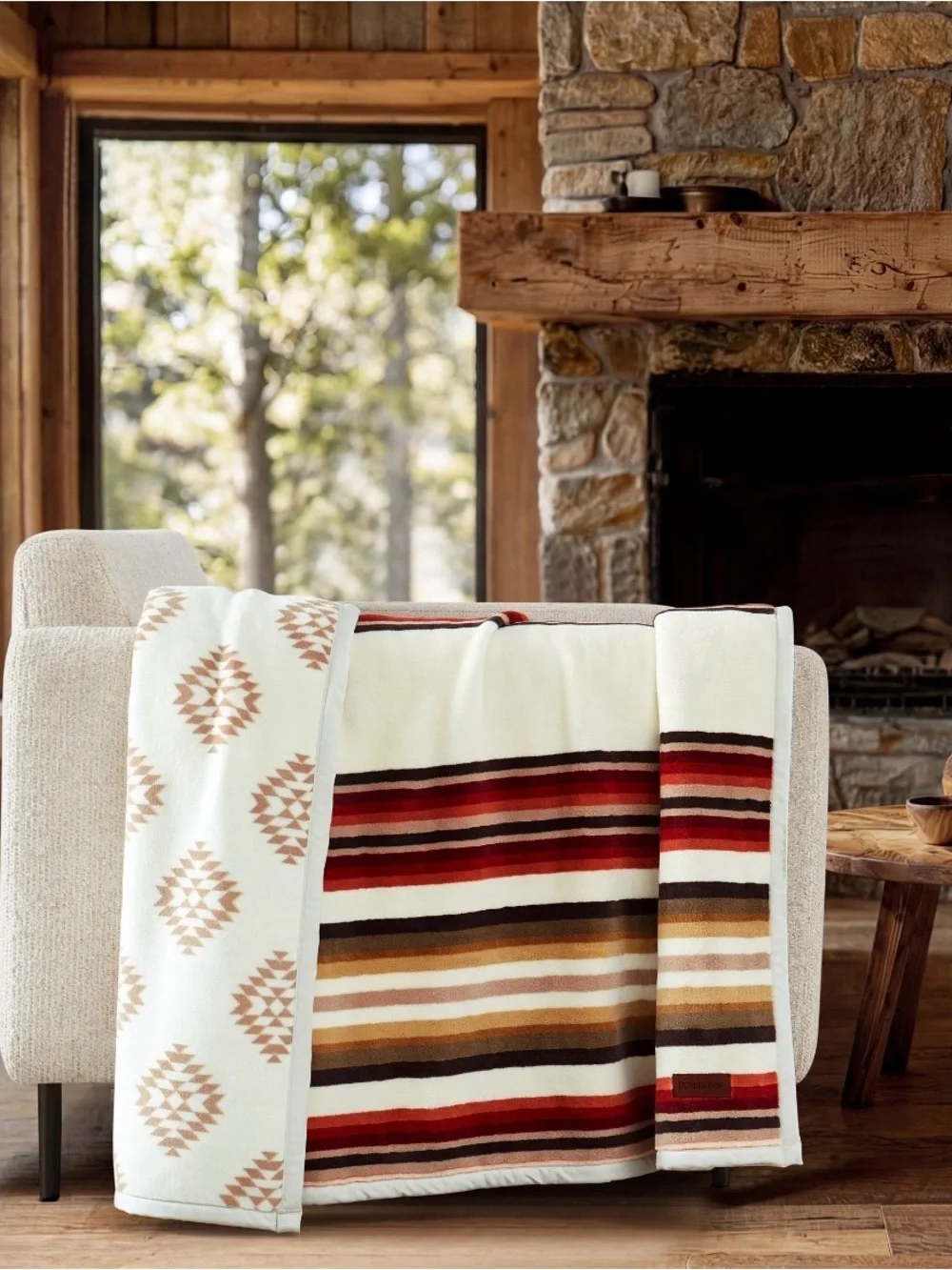 BRAND NEW! Pendleton Reversible Plush Throw-Woodland Stripe